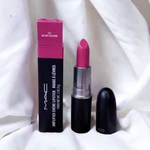MAC Amplified Crème Lipstick Do Not Disturb